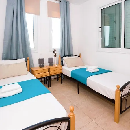 Mandy Villa Protaras