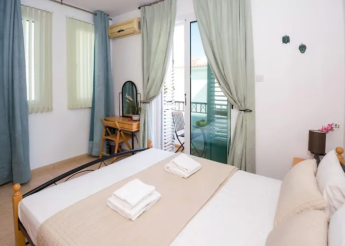 Mandy Villa Protaras