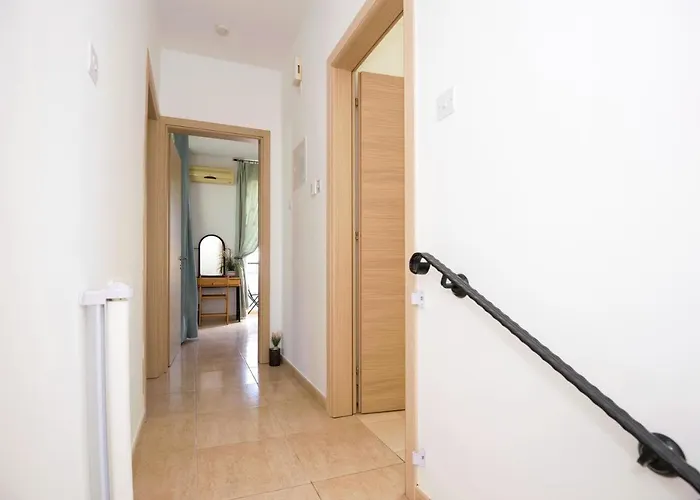 Mandy Villa Protaras